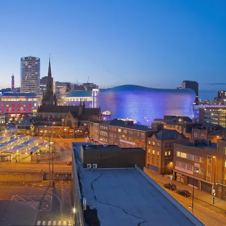 Centre - Luxury - Terrace - Next To Cube & Mailbox - Wifi - Smart Tv - Intercom Birmingham