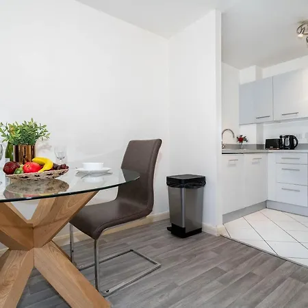 Centre - Luxury - Terrace - Next To Cube & Mailbox - Wifi - Smart Tv - Intercom *